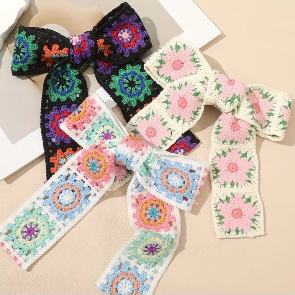Crochet Floral Hair Bow Clips (Set of 3) | Cottagecore Romantic Hair Accessories - Picture 6 of 9